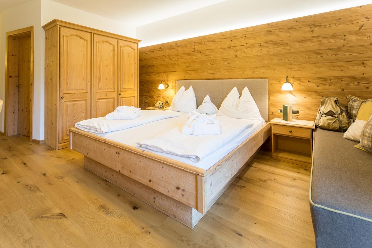 Hotel Kompatscherhof Luson Εξωτερικό φωτογραφία