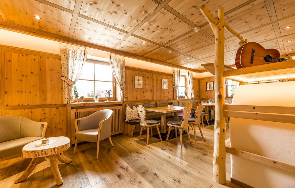 Hotel Kompatscherhof Luson Εξωτερικό φωτογραφία