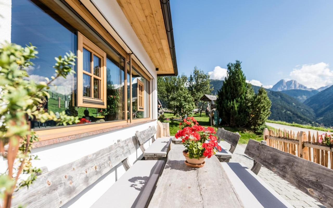 Hotel Kompatscherhof Luson Εξωτερικό φωτογραφία